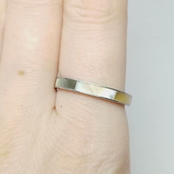 Vintage Inlaid Silve Toen Band, Skinny Stacking, Mother of Pearl Style, Estate - Picture 1 of 5